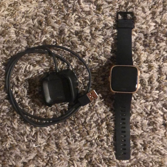 fitbit Accessories - Fitbit Versa